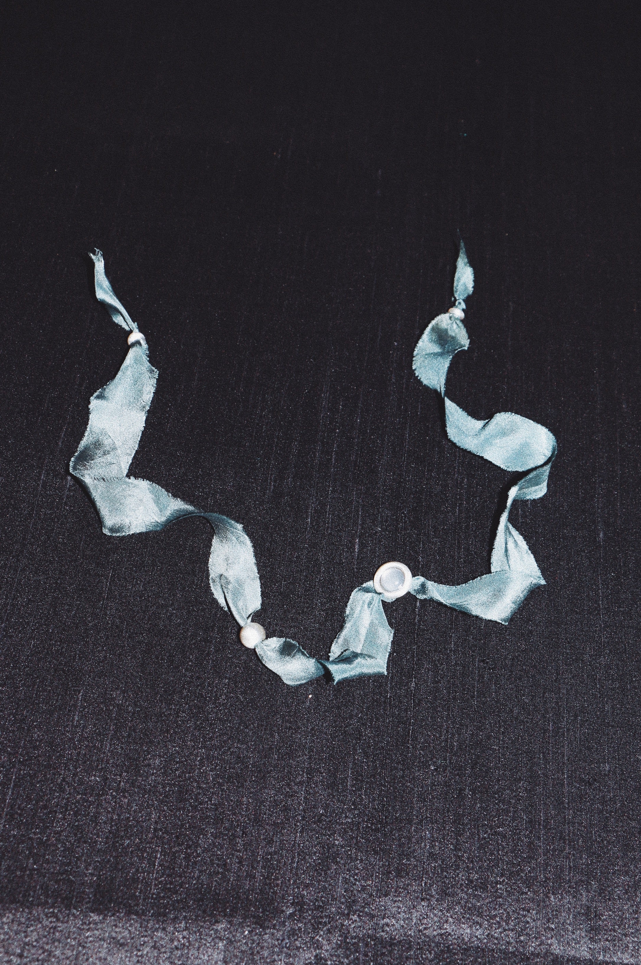 MOON Silk Lazo Necklace