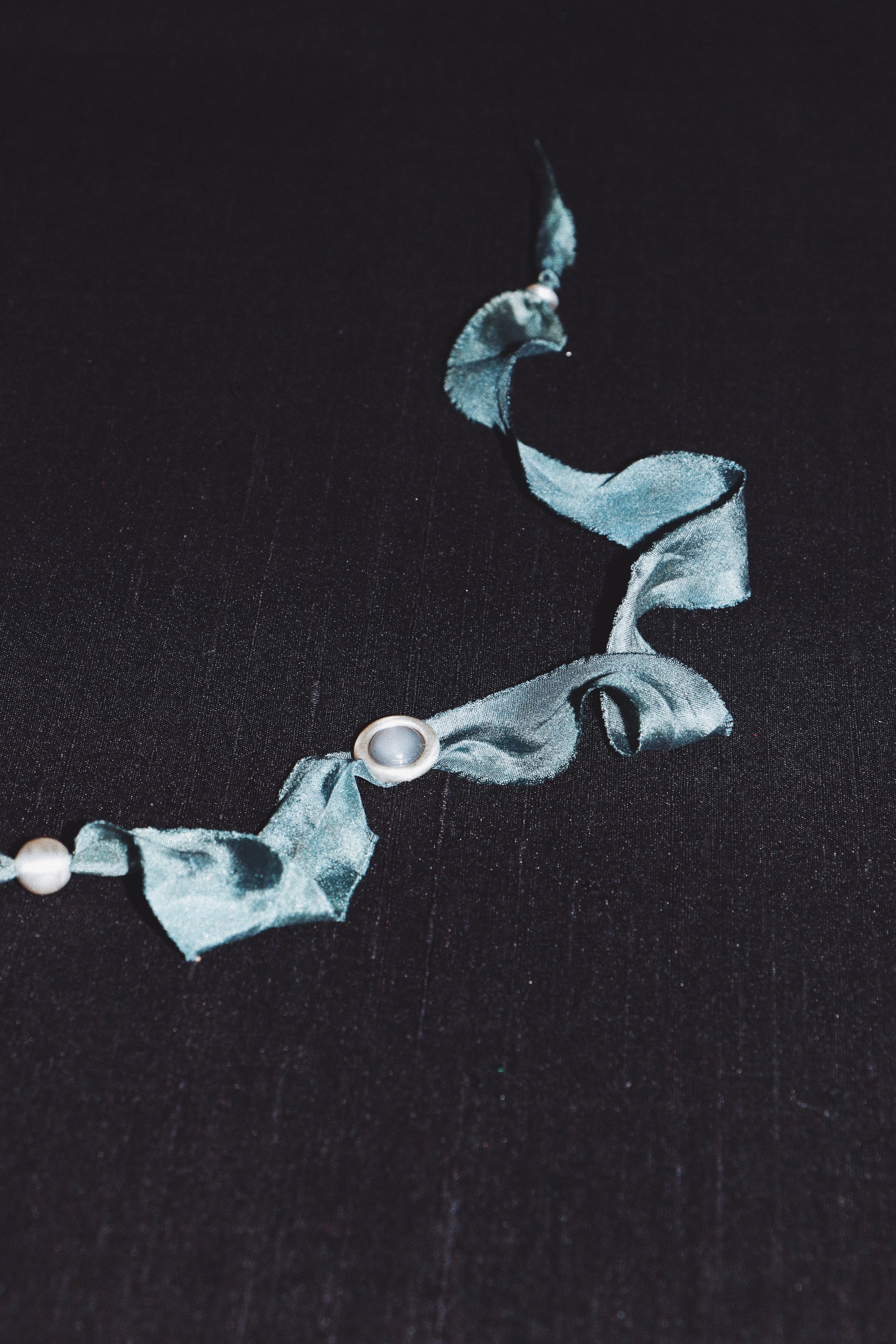 MOON Silk Lazo Necklace