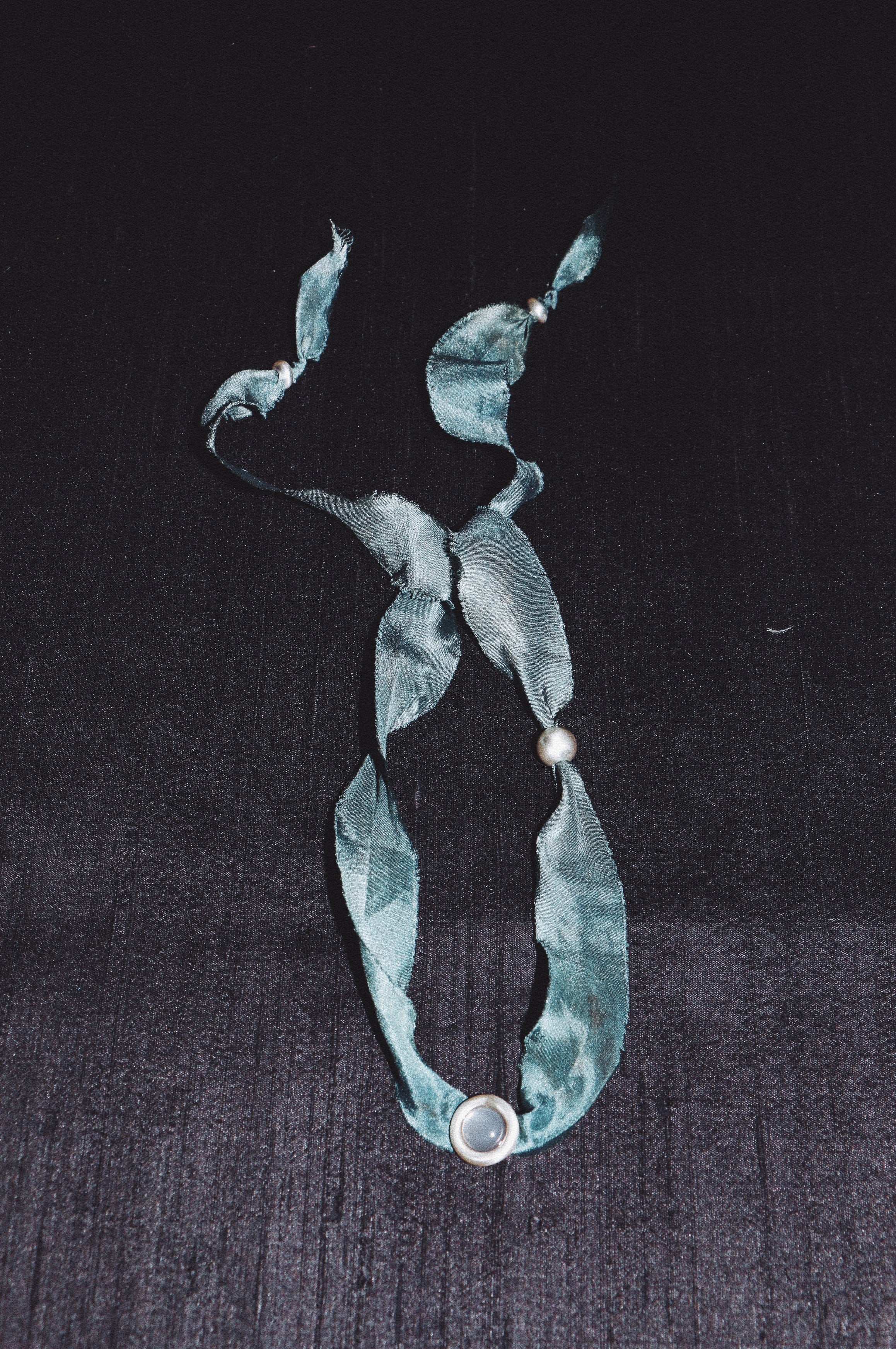 MOON Silk Lazo Necklace